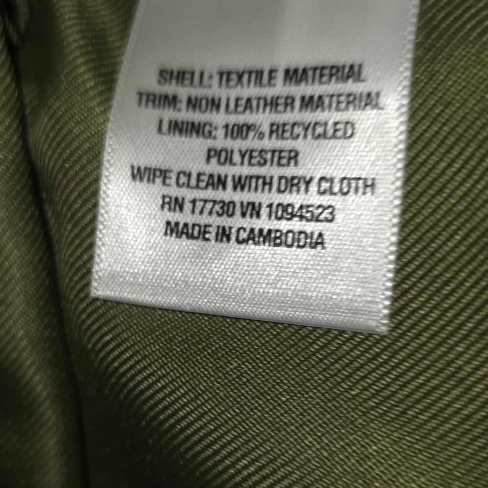 Universal Thread Square Commuter Backpack Olive Green Nylon Zip Closure New - Picture 7 of 8